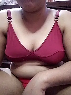 hot cupple online show from September 2025 06:09:02 PM