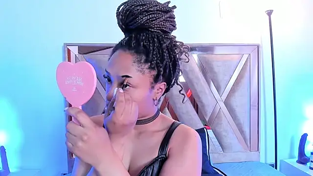 Snapshot of Katy_ortiiz chatting on December 2025 11:37:01 AM Katy ortiiz online show from December 2025 11:37:01 AM