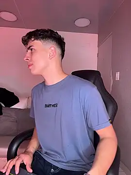 AdrianRinaldi online show from March 2026 08:05:01 PM