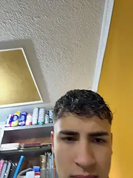 Snapshot of AdrianRinaldi chatting on May 2026 01:48:02 PM AdrianRinaldi online show from May 2026 01:48:02 PM