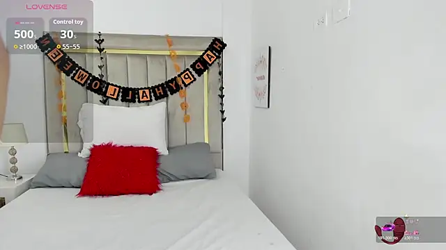 lapiz lazuli12 online show from November 2025 03:52:02 AM