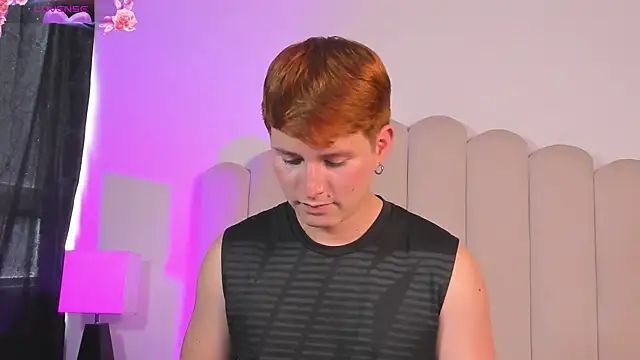 Eragonbooy online show from December 2025 06:24:02 PM