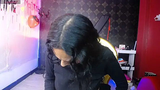 Sweettpleasure online show from October 2025 01:20:01 PM