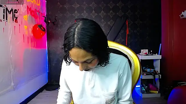 Sweettpleasure online show from October 2025 12:36:01 PM