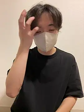 Snapshot of Yuma0718 chatting on November 2025 12:58:02 PM Yuma0718 online show from November 2025 12:58:02 PM