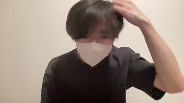 Snapshot of Yuma0718 chatting on November 2025 01:11:01 PM Yuma0718 online show from November 2025 01:11:01 PM