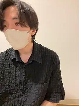 Yuma0718 online show from November 2025 04:51:02 PM