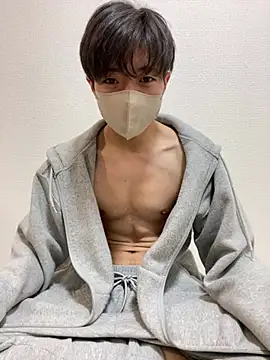 Yuma0718 online show from January 2026 02:20:01 PM