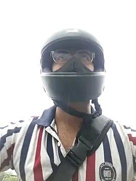 Snapshot of YoursThickDick chatting on October 2025 06:06:02 AM YoursThickDick online show from October 2025 06:06:02 AM