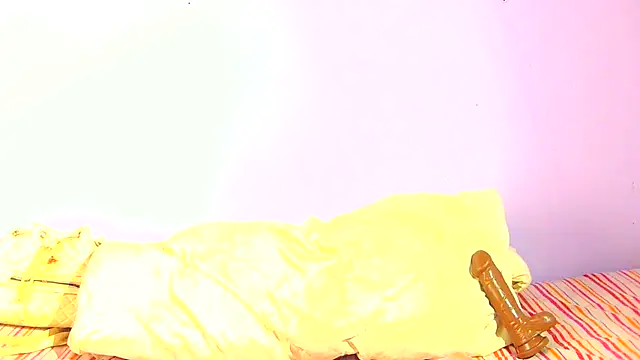 Snapshot of Augustine-Blooomxx chatting on November 2025 03:14:02 PM Augustine-Blooomxx online show from November 2025 03:14:02 PM