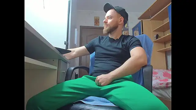 JaceBlaze online show from October 2025 04:31:02 AM