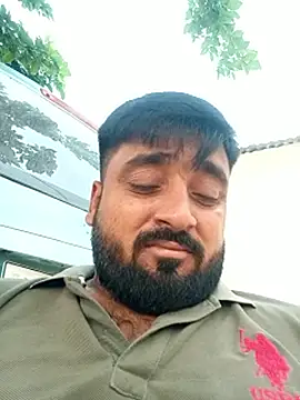 Raju fuckerr online show from November 2025 08:28:02 AM