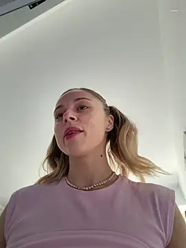 BabyAnais online show from April 2026 12:08:02 PM