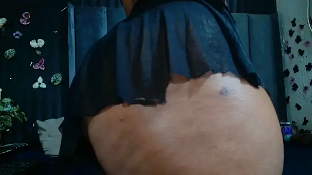 Stacy Dashh online show from April 2026 08:24:02 PM