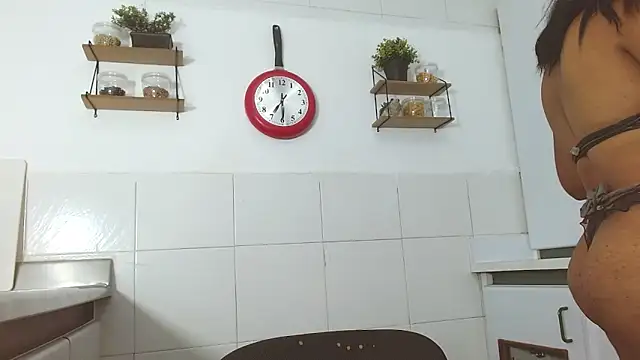 Snapshot of naomi_campbel_ chatting on October 2025 09:27:01 PM naomi campbel online show from October 2025 09:27:01 PM