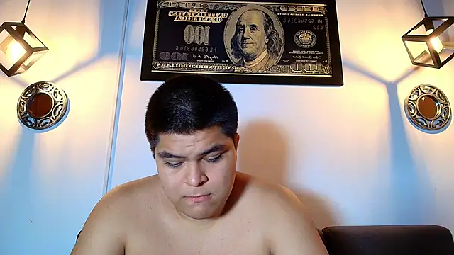 naomi campbel  online show from March 2026 08:38:01 PM