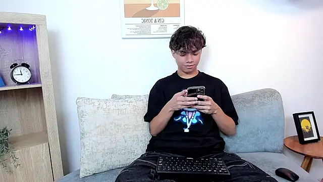 Snapshot of Honeymoon_sariel chatting on November 2025 07:46:02 PM Honeymoon sariel online show from November 2025 07:46:02 PM