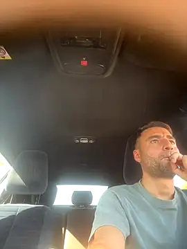 Torissimo92 online show from October 2025 09:52:01 AM