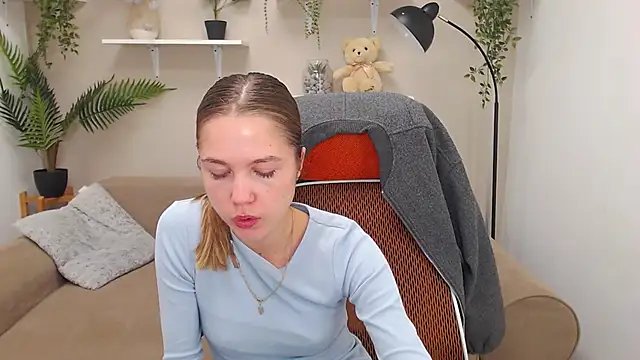 Spicy Lexi online show from October 2025 06:45:02 AM