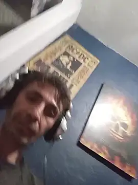 githot online show from November 2025 07:43:02 AM