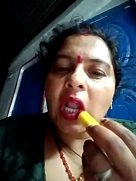Snapshot of Hot_komal1 chatting on May 2026 08:28:02 PM Hot komal1 online show from May 2026 08:28:02 PM