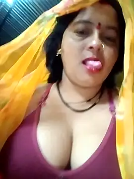 Snapshot of Hot_komal1 chatting on May 2026 10:26:02 PM Hot komal1 online show from May 2026 10:26:02 PM