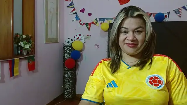 pamela echeverria online show from June 2026 12:22:01 PM