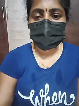 Snapshot of vasundhara26 chatting on July 2026 07:38:01 PM vasundhara26 online show from July 2026 07:38:01 PM
