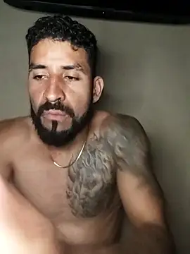 Snapshot of Alexsexygamer chatting on October 2025 01:18:01 AM Alexsexygamer online show from October 2025 01:18:01 AM