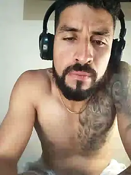 Snapshot of Alexsexygamer chatting on October 2025 01:28:01 AM Alexsexygamer online show from October 2025 01:28:01 AM