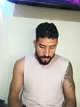 Snapshot of Alexsexygamer chatting on November 2025 05:26:01 PM Alexsexygamer online show from November 2025 05:26:01 PM