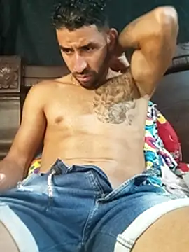 Snapshot of Alexsexygamer chatting on November 2025 12:19:01 AM Alexsexygamer online show from November 2025 12:19:01 AM