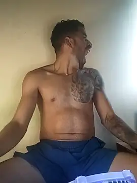 Snapshot of Alexsexygamer chatting on November 2025 06:01:02 PM Alexsexygamer online show from November 2025 06:01:02 PM