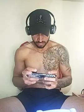 Snapshot of Alexsexygamer chatting on November 2025 09:36:01 PM Alexsexygamer online show from November 2025 09:36:01 PM