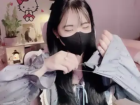 keelinnn19 online show from February 2026 03:38:01 PM