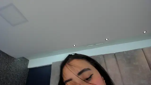 NickandAbby  online show from March 2026 07:25:01 PM