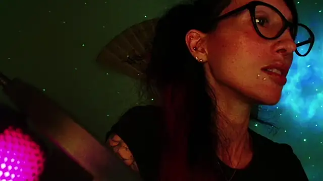 KiotoShine online show from February 2026 06:59:02 PM