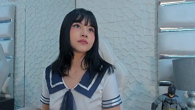 Snapshot of TatiLee chatting on February 2026 12:45:01 PM TatiLee online show from February 2026 12:45:01 PM