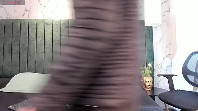 Snapshot of nicktorn chatting on November 2025 11:49:01 AM nicktorn online show from November 2025 11:49:01 AM