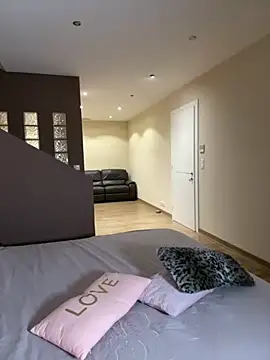 spycyfanny online show from October 2025 04:19:02 PM