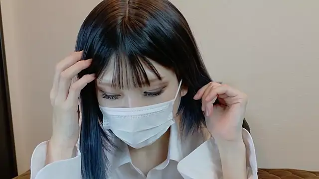 Snapshot of sarina_at chatting on December 2025 09:35:02 AM sarina at online show from December 2025 09:35:02 AM