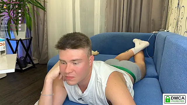 Snapshot of holy_eggs_02 chatting on September 2025 06:30:01 PM holy eggs 02 online show from September 2025 06:30:01 PM