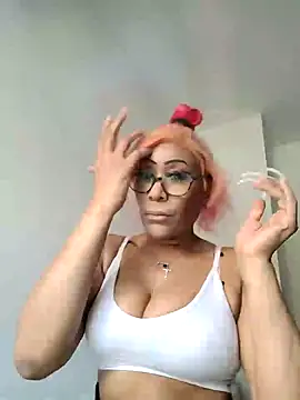 iamlalamilano online show from March 2026 12:38:01 PM