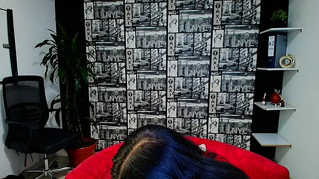 DanielaMonroe online show from April 2026 09:04:01 PM