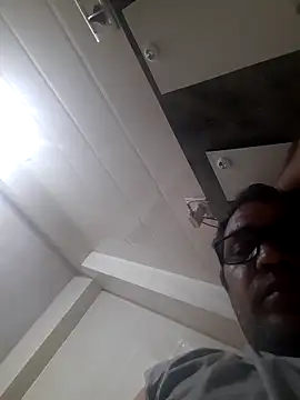 Snapshot of Hot-boy077 chatting on November 2025 09:17:02 PM Hot-boy077 online show from November 2025 09:17:02 PM