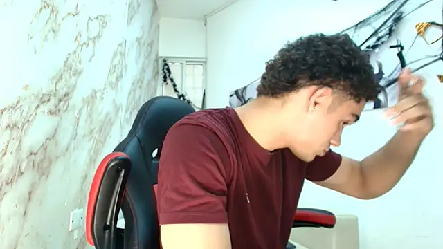 Snapshot of nathan_shimmer chatting on October 2025 12:29:01 PM nathan shimmer online show from October 2025 12:29:01 PM