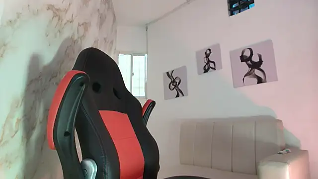 Snapshot of nathan_shimmer chatting on December 2025 02:34:01 PM nathan shimmer online show from December 2025 02:34:01 PM