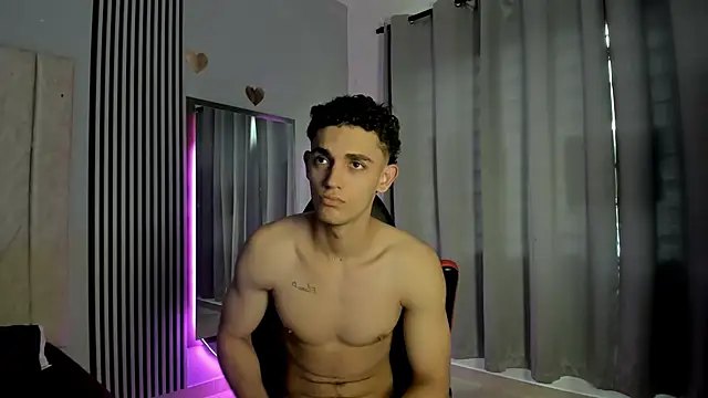 Snapshot of nathan_shimmer chatting on December 2025 02:59:01 PM nathan shimmer online show from December 2025 02:59:01 PM