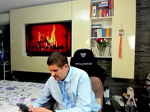 SpartacusDaddy48 online show from February 2026 04:00:01 PM