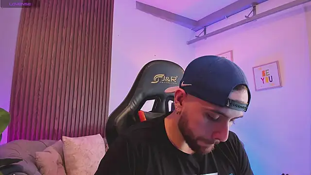 Maximo Wolff online show from January 2026 07:56:02 PM